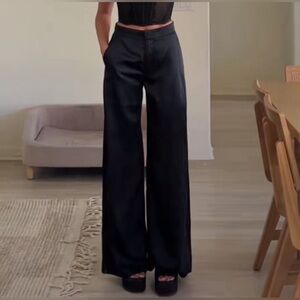 Abercrombie and fitch satin wide leg trouser pants size 28